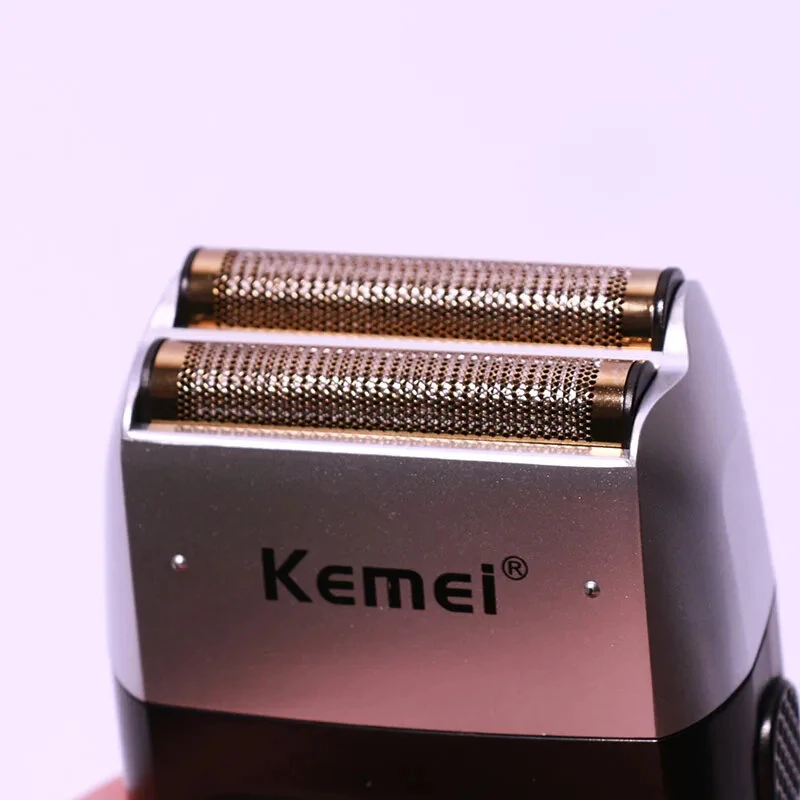 (image for) Kemei Model KM-2026/KM-2027 Electric Shaver Rechargeable Beard and Hair Trimmer with Two Floating Razor Heads 120 Minutes Usage Time Simple Cleaning and Maintenance Black or Green